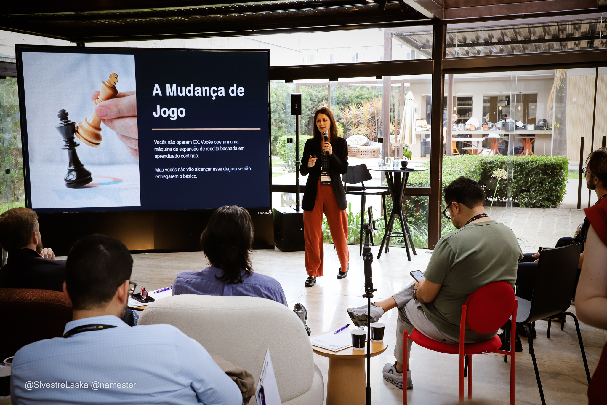 Relembre a imersão com Juliana Loch (Wellhub): CX como Máquina de Receita